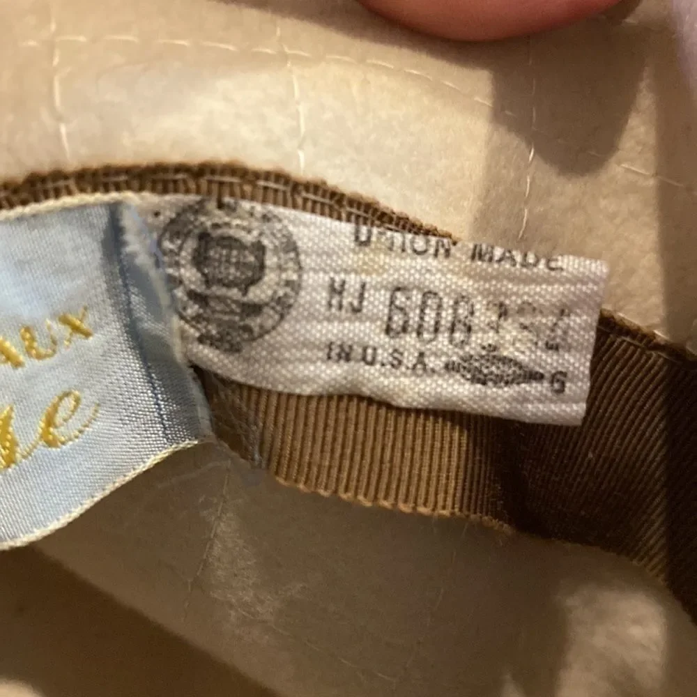 Vintage Chapeaux Louise Great Quality Bucket Union Made Hat 40’s 50’s